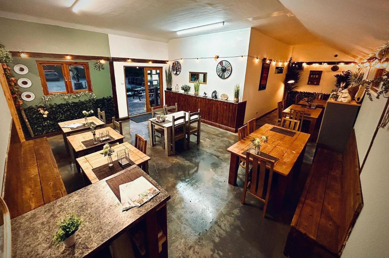 1-Bed Pod Cabin In Beautiful Surroundings Wrexham Dış mekan fotoğraf